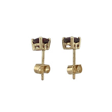 Load image into Gallery viewer, 9ct Gold &amp; Garnet Heart Stud Earrings
