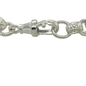 Add a meaningful touch to a child’s jewellery collection with this new 925 silver cubic zirconia identity belcher bracelet, combining classic style with a hint of sparkle—perfect for everyday wear or special occasions.

Design: The bracelet features a central identity plate, complemented by cubic zirconia accents and alternating engraved links for added detail.
Material: Made from 925 sterling silver, the polished finish enhances both the shine of the silver and the brilliance of the stones.
