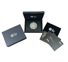 Load image into Gallery viewer, 999 Silver Royal Mint Pistrucci Waterloo Medal
