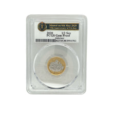 Load image into Gallery viewer, 2020 VE Day 75th Anniversary Gold Sovereign Deluxe Set
