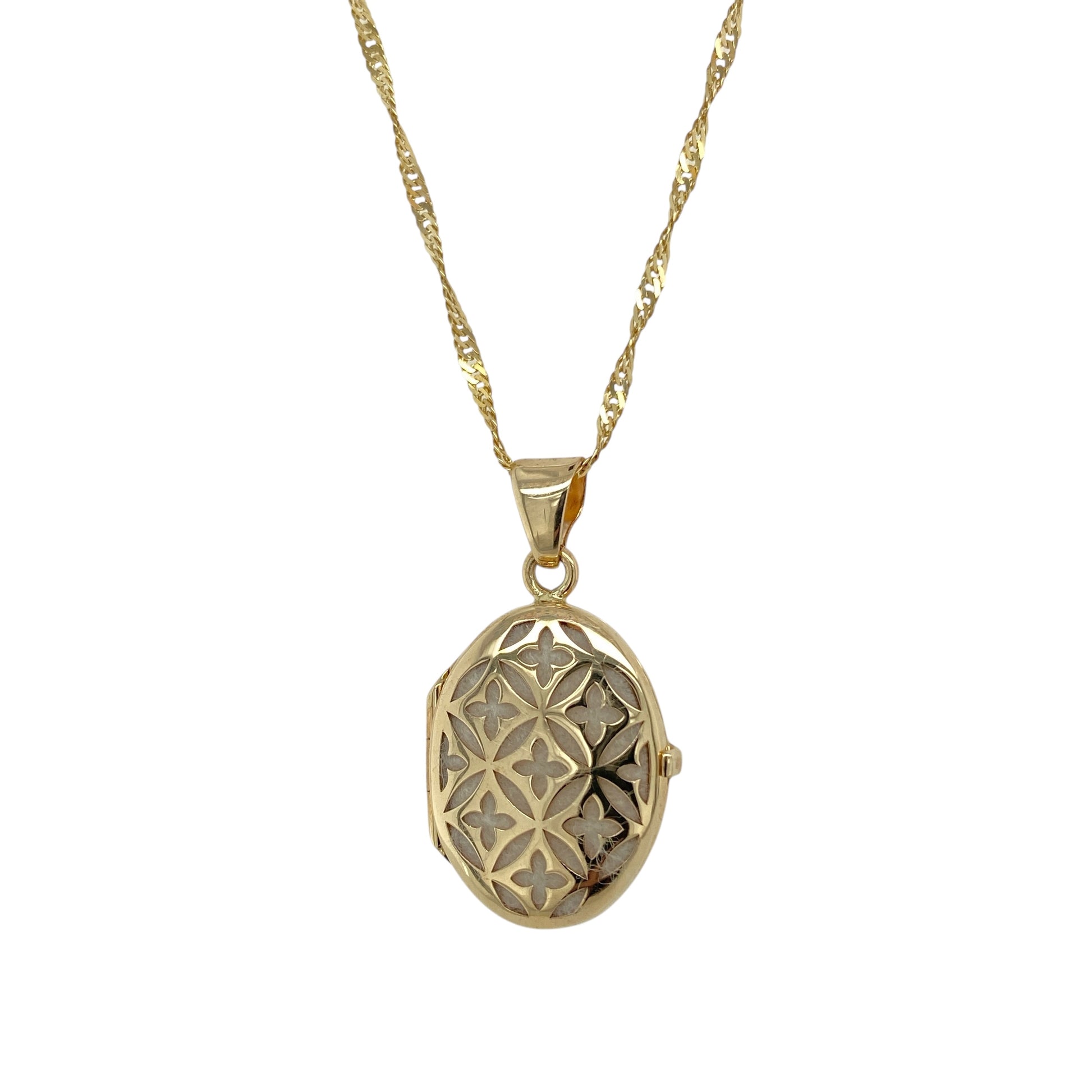 9ct Gold Cut Out Patterned Oval Locket 20" Necklace