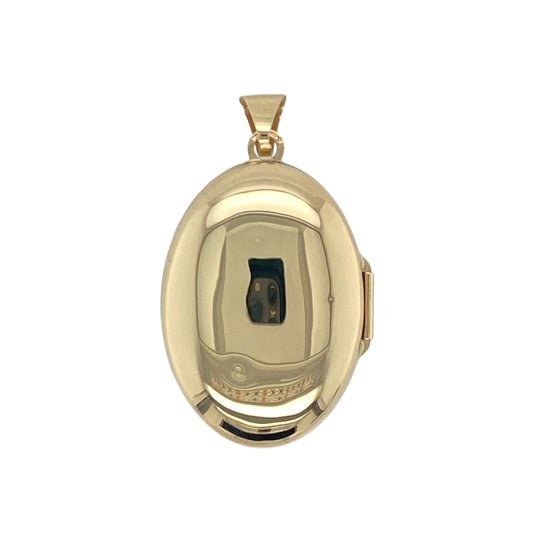 Bring sentimental charm and timeless elegance to your collection with this pre-owned 9ct yellow gold patterned oval locket, combining classic design with delicate detailing—perfect for keeping cherished memories close.

Design: The locket features an elegant oval shape adorned with an intricate patterned finish, adding texture and sophistication to this meaningful piece. The bail measures 4mm by 3mm, making it suitable for a variety of chain styles.