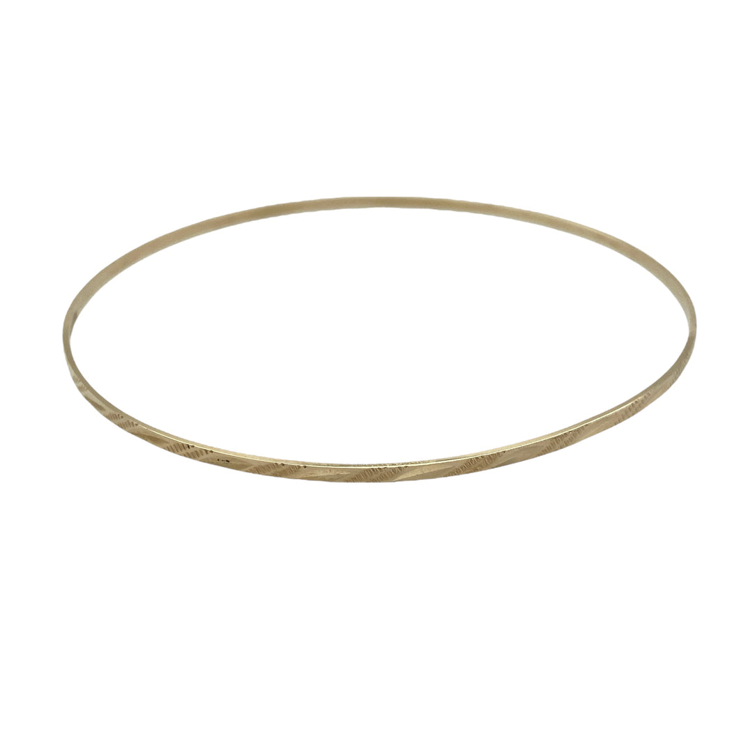 9ct Solid Gold Patterned Bangle