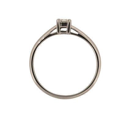 Platinum & Diamond Solitaire Ring