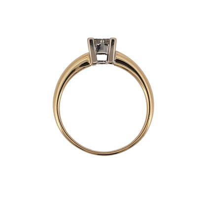 18ct Gold & Diamond Solitaire Ring