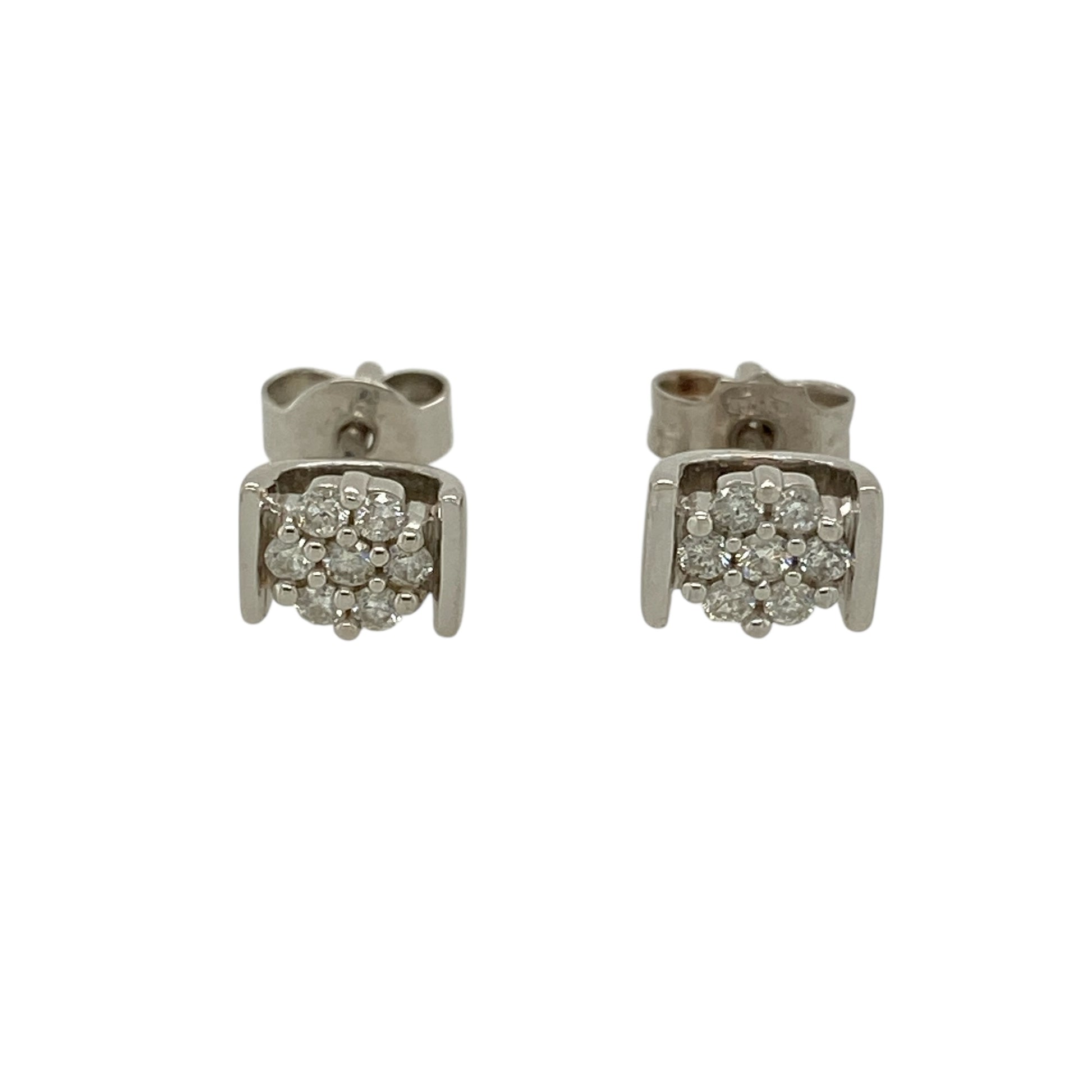 Bring classic sparkle and refined elegance to your jewellery collection with these pre-owned 9ct white gold diamond set cluster stud earrings, offering a timeless design with beautiful brilliance—perfect for everyday wear or special occasions.

Design: The earrings feature a classic cluster arrangement of diamonds, creating the appearance of a larger central sparkle with balanced symmetry and shine.