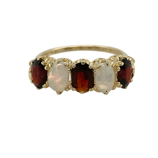 9ct Gold Garnet & Opalique Set Vintage Style Ring