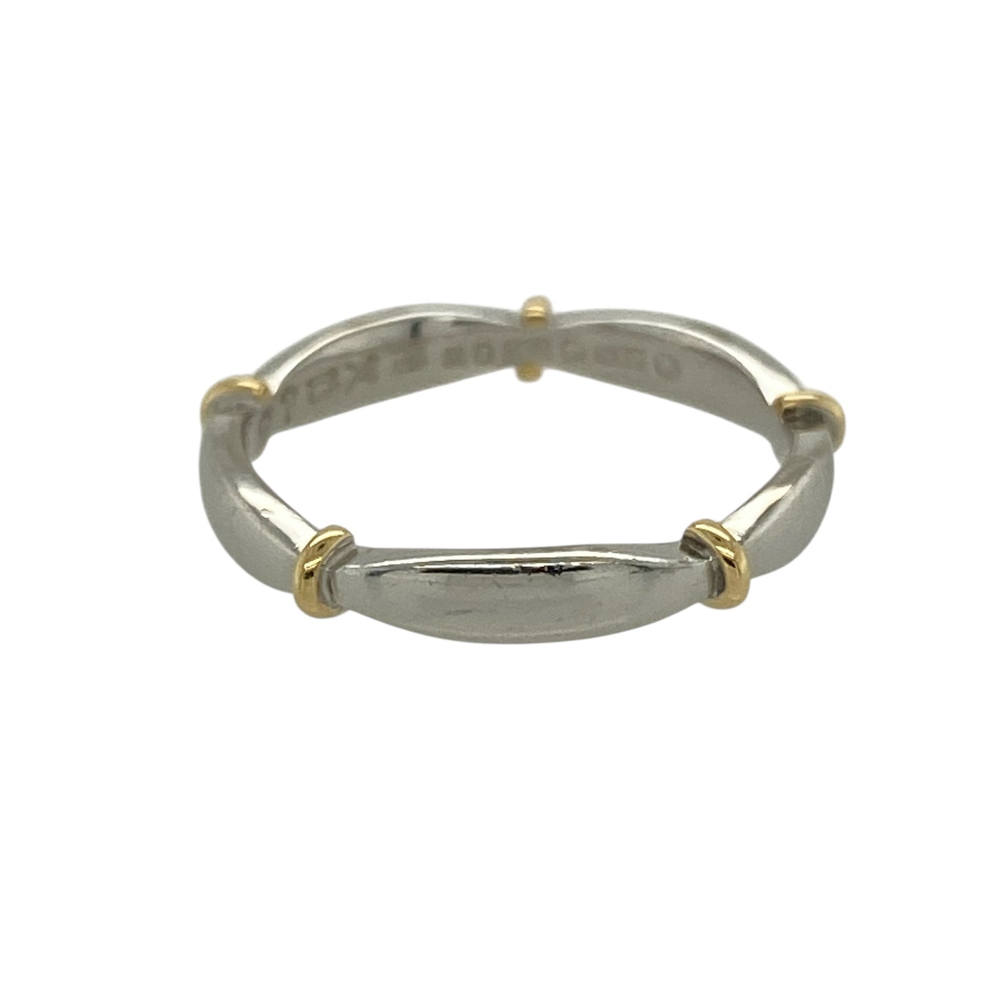 18ct White Gold Band Ring