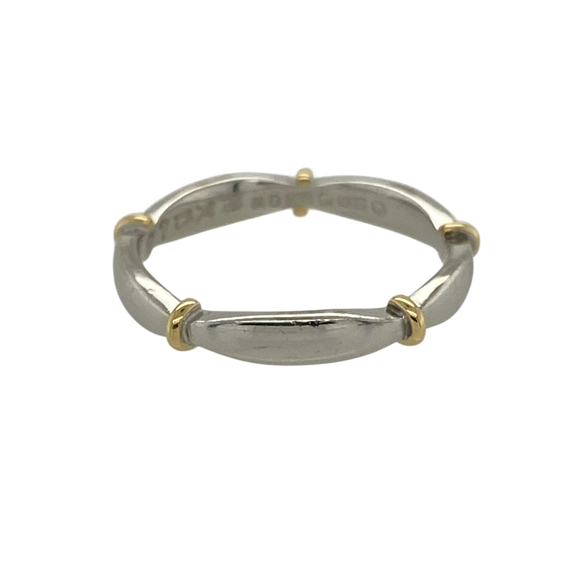 18ct White Gold Band Ring