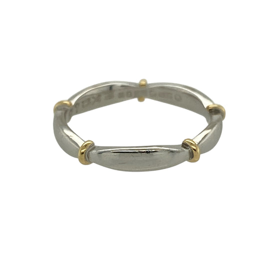 18ct White Gold Band Ring