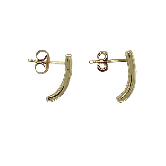 Add contemporary sparkle and refined style to your jewellery collection with this pre-owned 9ct yellow gold and cubic zirconia set double row curved bar stud earrings, offering a modern design with eye-catching detail—perfect for everyday wear.

Design: The earrings feature a sleek curved bar shape with a double row of cubic zirconia stones, creating added brilliance and a stylish layered effect.