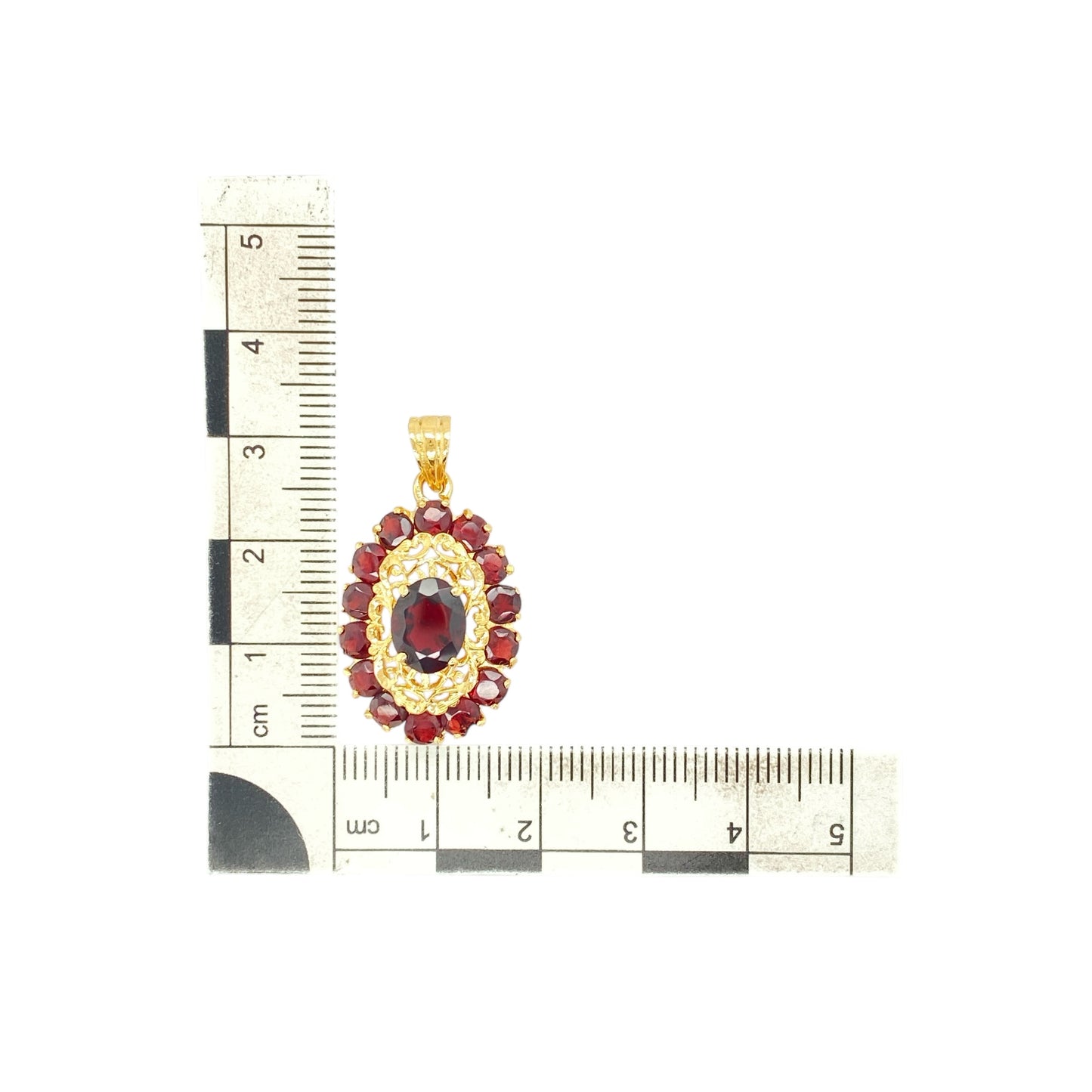 18ct Gold & Garnet Set Oval Cluster Pendant