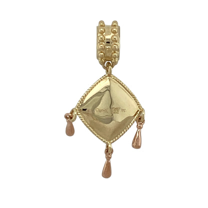 Add meaningful charm and distinctive two-tone detail to your jewellery collection with this pre-owned 9ct yellow and rose gold Clogau ring bearing cushion charm, offering symbolic design with classic appeal.

Design: This charm features a cushion-shaped form with a ring bearing motif, a signature Clogau design symbolising love, commitment, and connection. The contrasting yellow and rose gold tones add depth and visual interest.