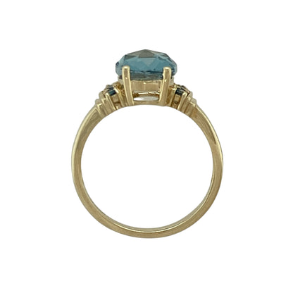 9ct Gold & Blue Topaz Set Ring