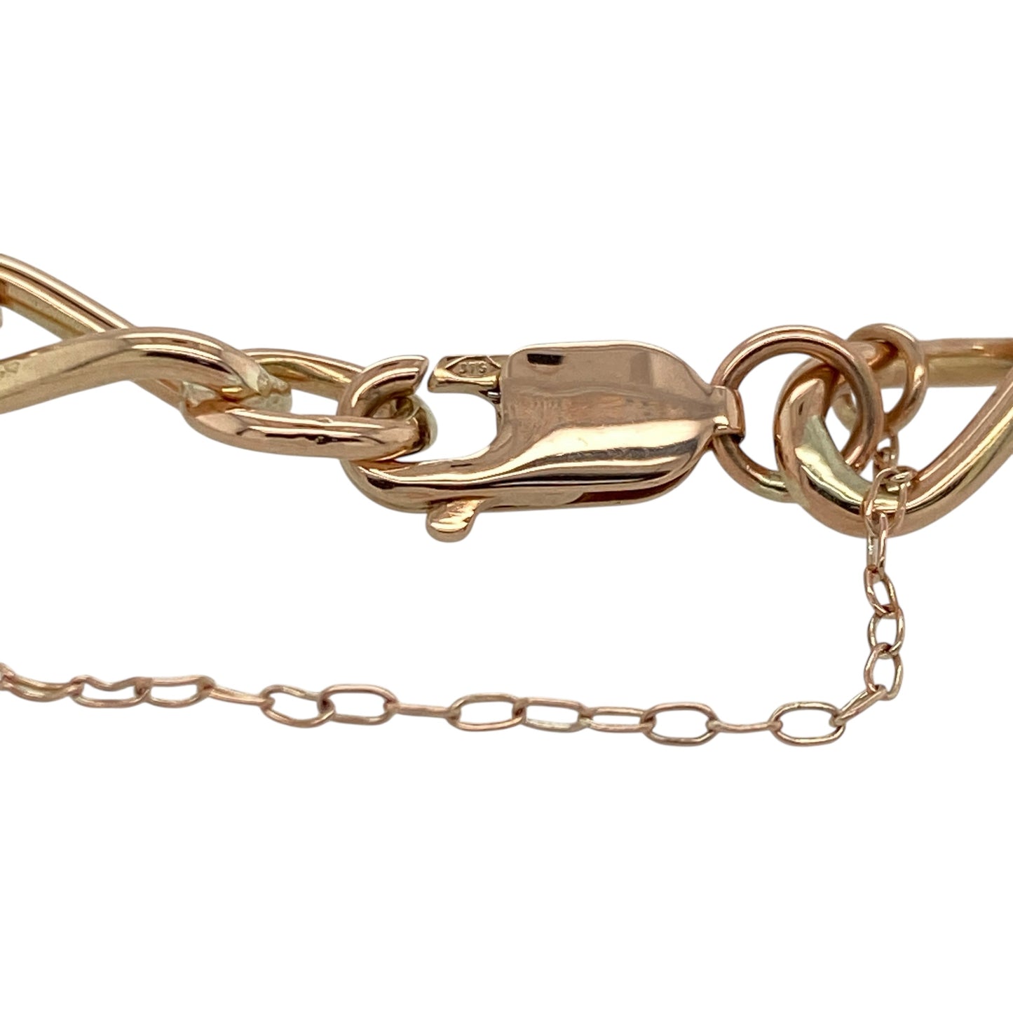 Add warm tone and classic character to your jewellery collection with this pre-owned 9ct rose gold open curb charm bracelet, offering timeless style with a substantial feel.

Design: This bracelet features an open curb link pattern, creating a bold and traditional look ideal for displaying charms. The links measure approximately 7mm in width, giving the bracelet a strong and well-balanced presence.