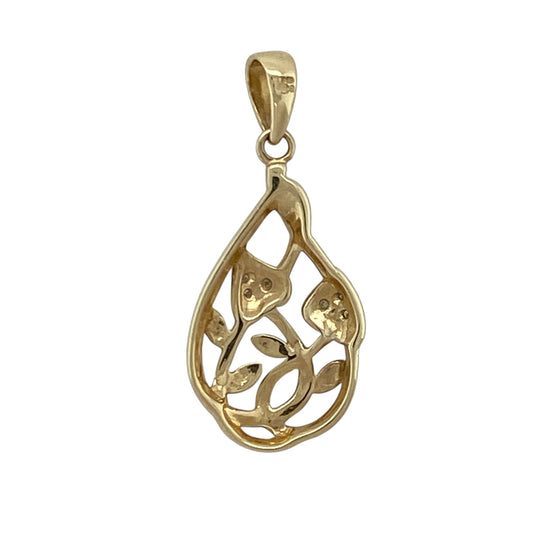 Add graceful detail and delicate sparkle to your jewellery collection with this pre-owned 9ct yellow gold and diamond set vine teardrop pendant, featuring an elegant flowing design inspired by nature. A beautiful piece for everyday wear or layering with other fine chains.

Design: The pendant is formed in a classic teardrop shape with a flowing vine motif, accented by sparkling diamonds that add subtle brilliance.