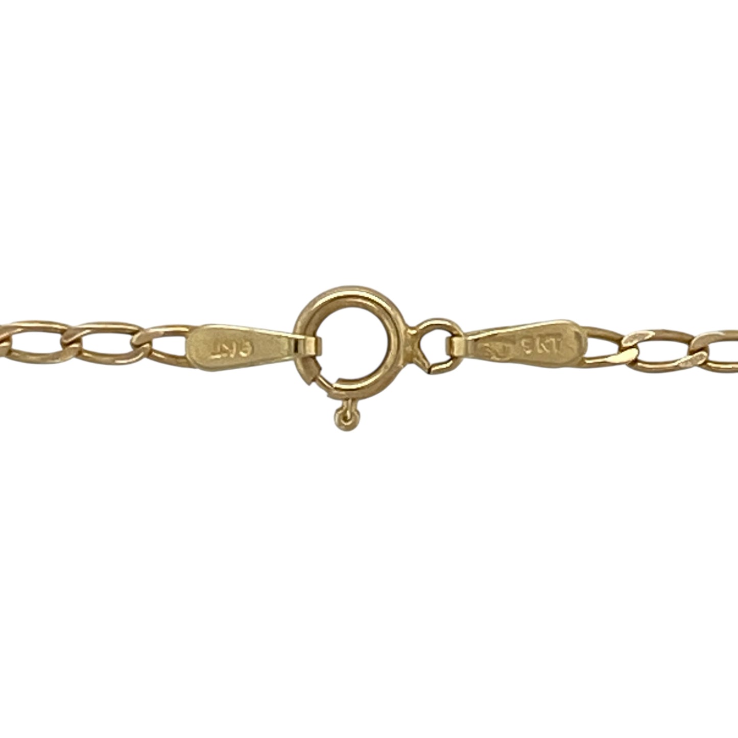 Add classic style to your jewellery collection with this pre-owned 9ct yellow gold 18" curb chain, offering a timeless design suitable for everyday wear. A versatile piece ideal for wearing alone or pairing with a pendant.

Design: The chain measures approximately 2mm in width and features traditional interlocking curb links, creating a smooth and structured profile. The flat links sit comfortably against the neckline while reflecting light with a subtle polished shine.
