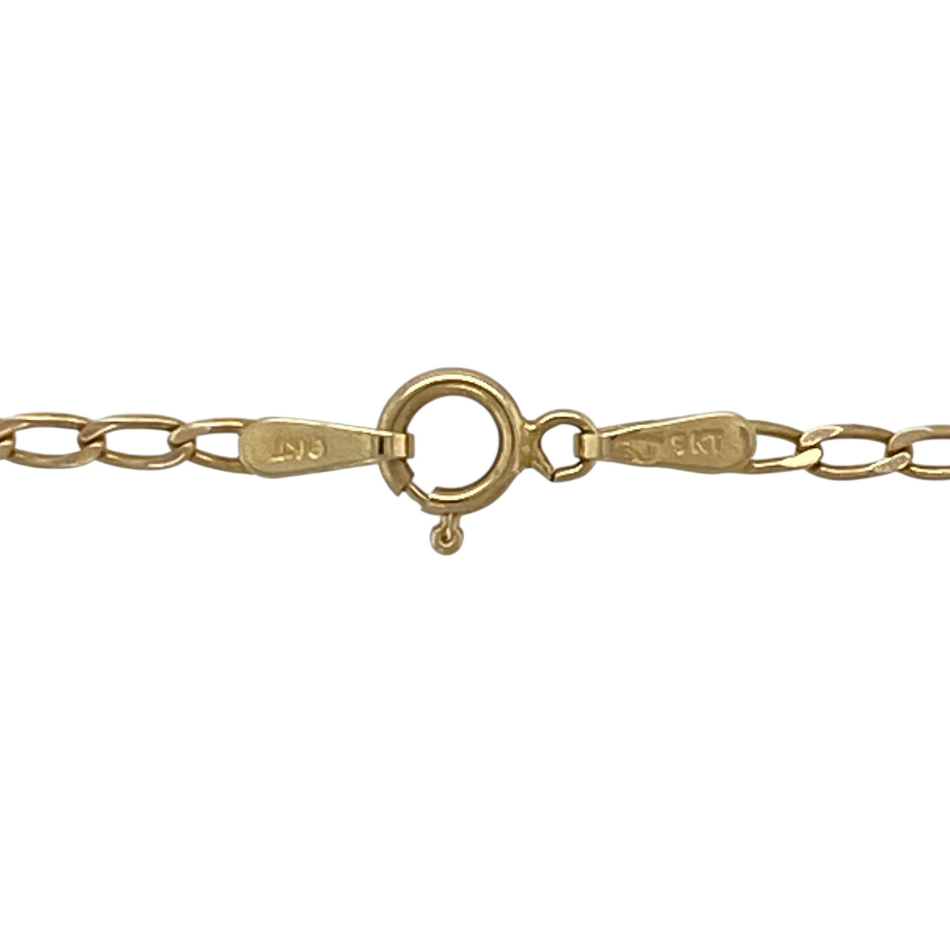 Add classic style to your jewellery collection with this pre-owned 9ct yellow gold 18" curb chain, offering a timeless design suitable for everyday wear. A versatile piece ideal for wearing alone or pairing with a pendant.

Design: The chain measures approximately 2mm in width and features traditional interlocking curb links, creating a smooth and structured profile. The flat links sit comfortably against the neckline while reflecting light with a subtle polished shine.