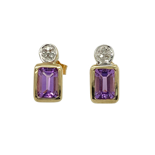 Add rich colour and refined sparkle to your jewellery collection with these pre-owned 9ct yellow gold diamond and amethyst stud earrings, combining classic gemstone styling with everyday elegance. A versatile pair perfect for both day and evening wear.

Design: Each earring features a rectangular-cut amethyst measuring approximately 6mm by 4mm, offering vibrant purple tones and a clean, structured silhouette.