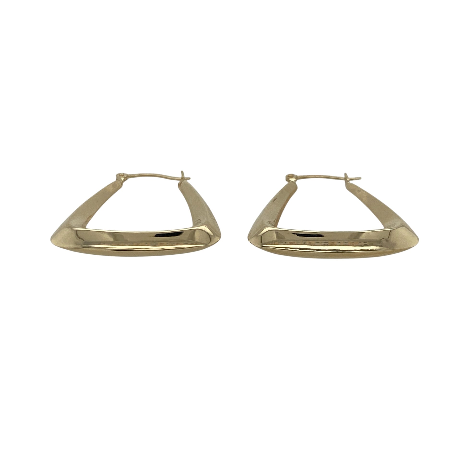 Add a playful yet stylish accent to your jewellery collection with these pre-owned 9ct yellow gold handbag creole earrings, combining classic hoop styling with a charming decorative detail. A versatile pair perfect for everyday wear.

Design: The earrings feature a traditional creole hoop silhouette with a detailed handbag charm suspended from each hoop. The design adds personality and movement while maintaining a neat and wearable profile.