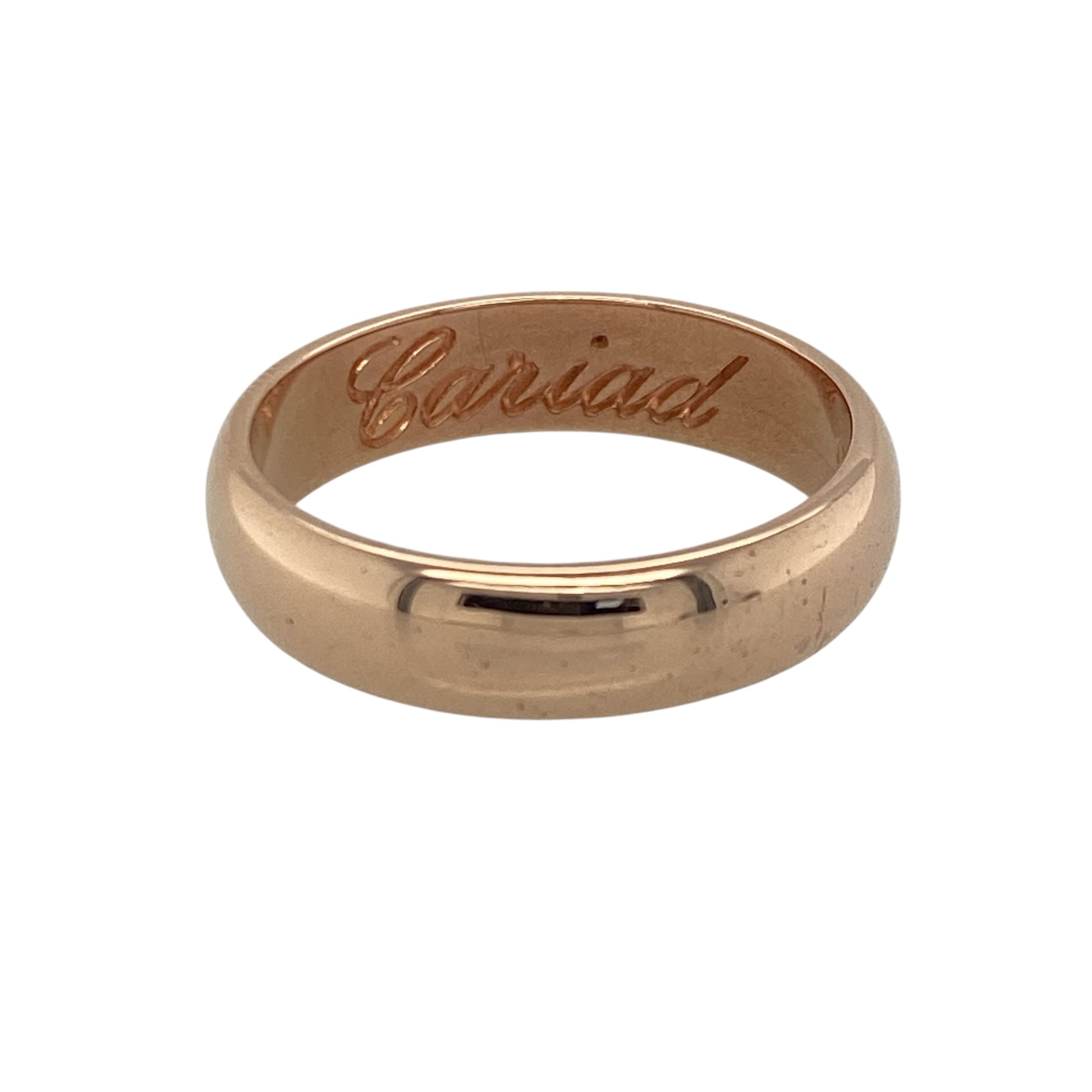 Celebrate love and meaningful design with this pre-owned 9ct rose gold Clogau 5mm Cariad wedding band ring, combining timeless style with heartfelt sentiment. A beautiful piece ideal as a wedding ring or romantic gift.

Design: The band measures approximately 5mm in width, offering a balanced and confident profile on the finger. The elegant Cariad design, meaning “beloved” in Welsh, adds a romantic and symbolic touch to this classic band.