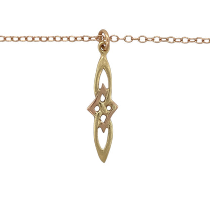 Celebrate Welsh heritage with this pre-owned 9ct yellow and rose Cymru Gold Welsh Knot pendant necklace, combining symbolic design with elegant two-tone styling. A meaningful piece perfect for everyday wear or thoughtful gifting.

Design: The pendant features an intricate Welsh Knot motif, symbolising eternity and unity. Measuring approximately 3.1cm in length including the bail, the flowing knot design creates a graceful and eye-catching focal point on the neckline.