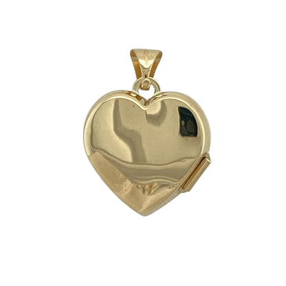 Share a heartfelt message with this pre-owned 9ct yellow and white gold ‘I Love You’ rose heart locket, a sentimental and timeless piece perfect for everyday wear or meaningful gifting.

Design: This delicate heart-shaped locket features a beautifully detailed rose motif with the words “I Love You”, combining romance and elegance in a compact design. The contrasting yellow and white gold tones enhance the depth of the detailing and create subtle visual interest.