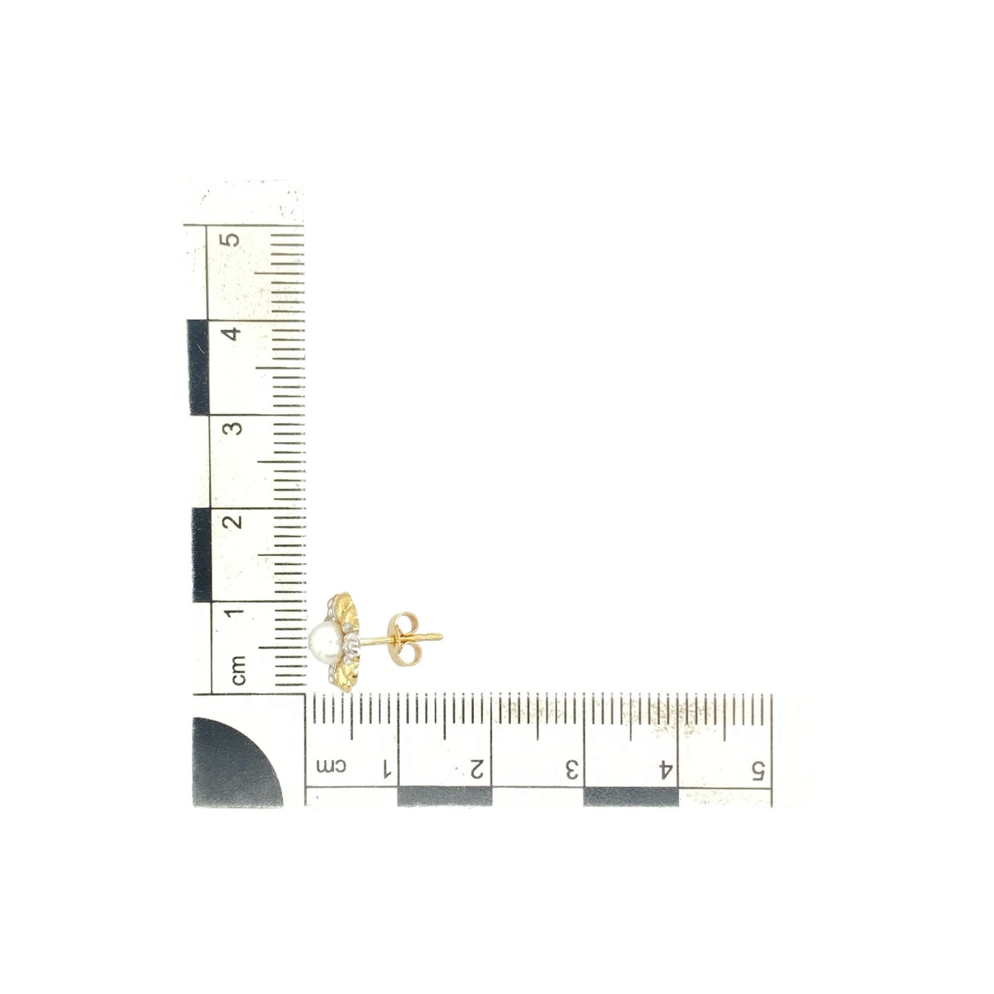 9ct Gold & Pearl Set Flower Style Stud Earrings