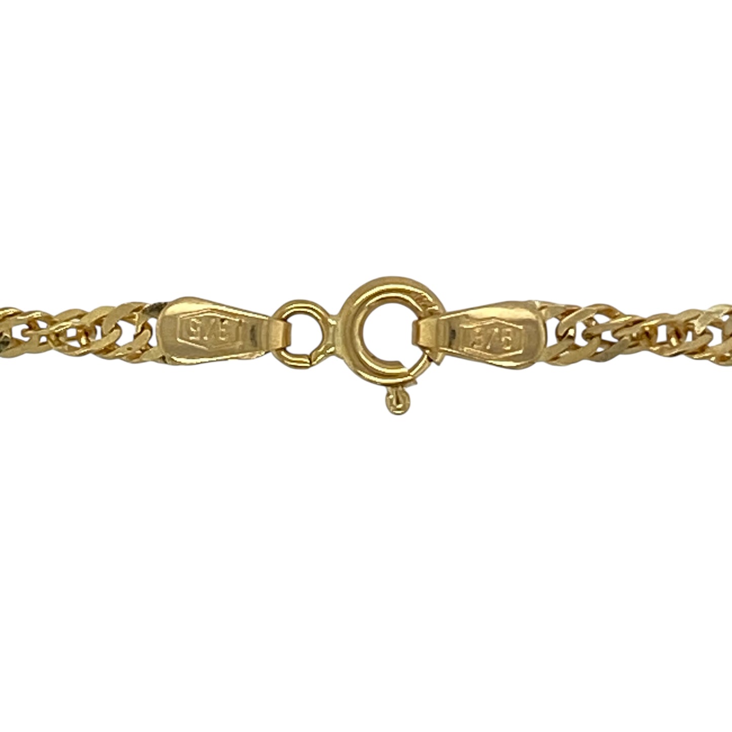 Add elegant length and eye-catching shine to your jewellery collection with this pre-owned 9ct yellow gold 30" Singapore chain—an ideal piece for layering or wearing as a statement on its own.

Design: The chain features the distinctive Singapore link pattern, with delicately twisted and diamond-cut links measuring approximately 3mm wide. The intricate design reflects the light beautifully, creating fluid movement and subtle sparkle along its full length.