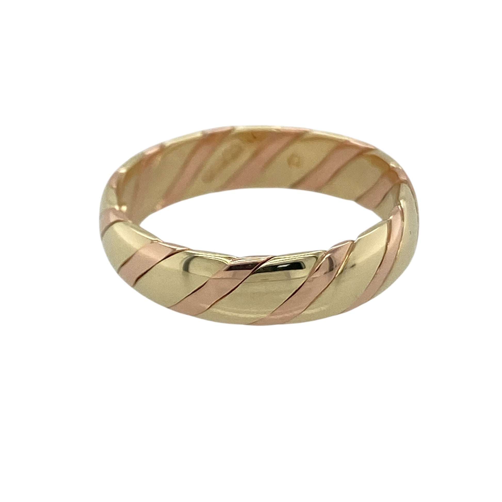Bring warmth, elegance, and heritage-inspired design to your collection with this pre-owned 9ct yellow and rose gold Clogau twisted band ring—a refined piece that beautifully symbolises unity and connection.

Design: The ring features a graceful twisted band design, intertwining yellow and rose gold strands to create a flowing, organic pattern that reflects Clogau’s signature style and Welsh craftsmanship.