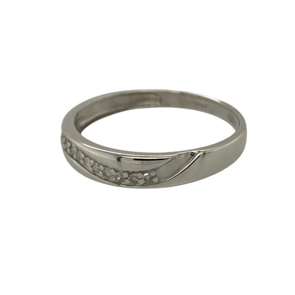 Add graceful sparkle to your jewellery collection with this pre-owned 9ct white gold diamond wave band ring, featuring a flowing design that combines elegance with subtle brilliance—perfect for everyday wear or as a stylish stacking ring.

Design: The front of the band measures approximately 4mm wide and features a gentle wave pattern across the surface, accented with sparkling diamonds.
