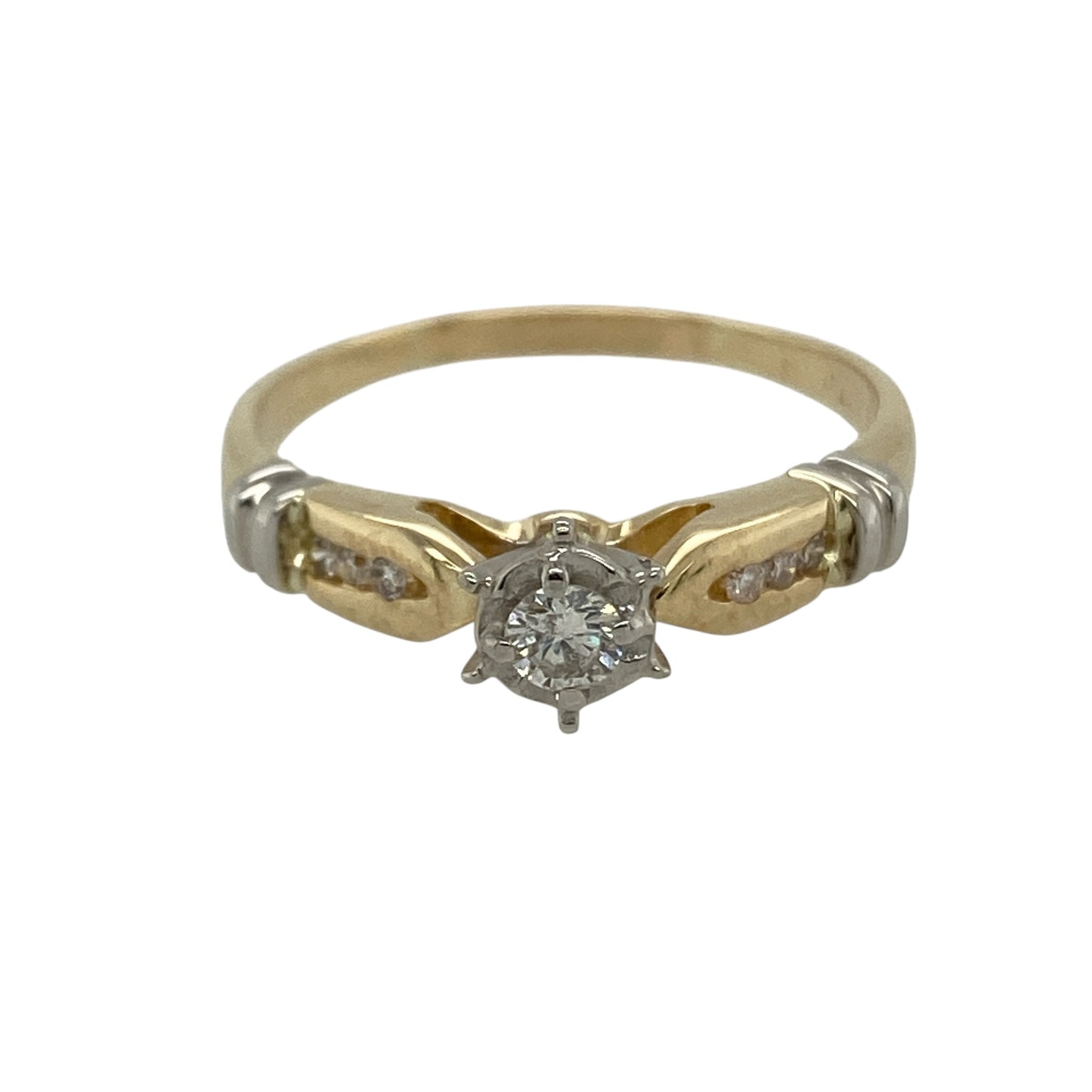 10ct Gold & Diamond Illusion Set Solitaire Ring
