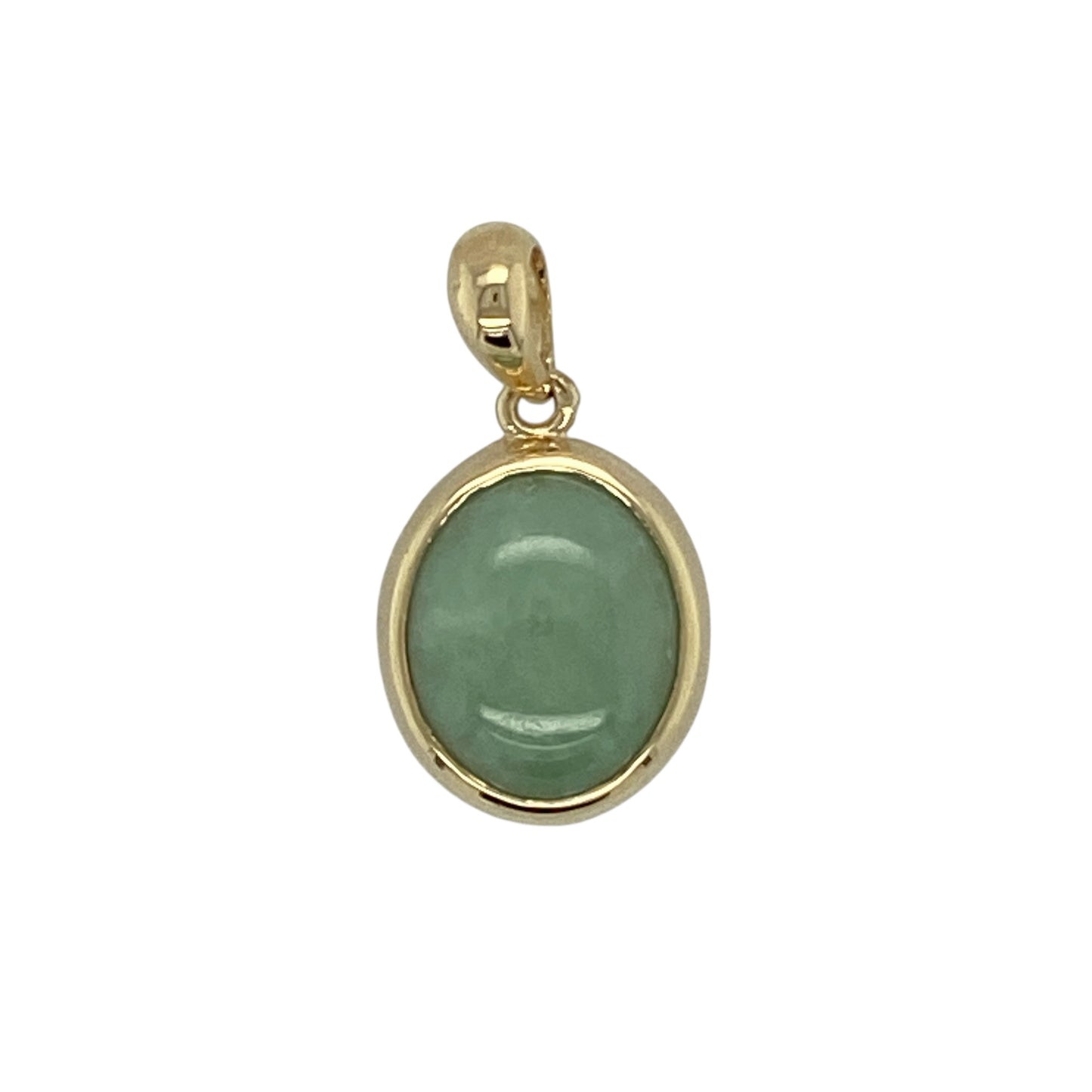 9ct Gold & Jade Set Oval Pendant