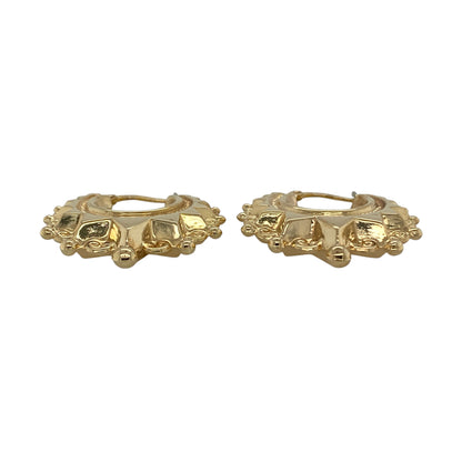 Add vintage-inspired elegance to your jewellery collection with these pre-owned 9ct yellow gold Victorian style fancy creole hoop earrings, featuring intricate detailing and classic gold styling—perfect for special occasions or stylish everyday wear.

Design: The earrings showcase an ornate Victorian style design with decorative patterns across the creole hoops, creating a distinctive and eye-catching look. The intricate detailing gives the earrings a beautiful antique-inspired appearance.