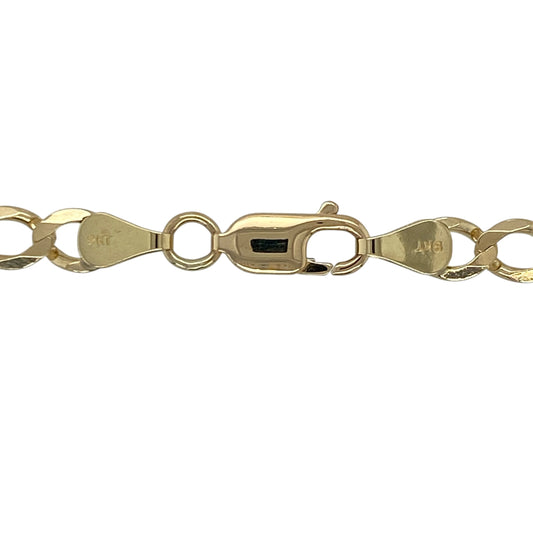 Add a bold and timeless piece to your jewellery collection with this pre-owned 9ct yellow gold 19" curb chain, combining classic design with a strong and eye-catching presence—perfect for everyday wear or standout styling.

Design: The chain features a traditional curb link style, with smooth, interlocking links that create a clean and enduring look.
Material: Made from 9-carat yellow gold, it has a polished finish that enhances its warm tone and classic appeal.