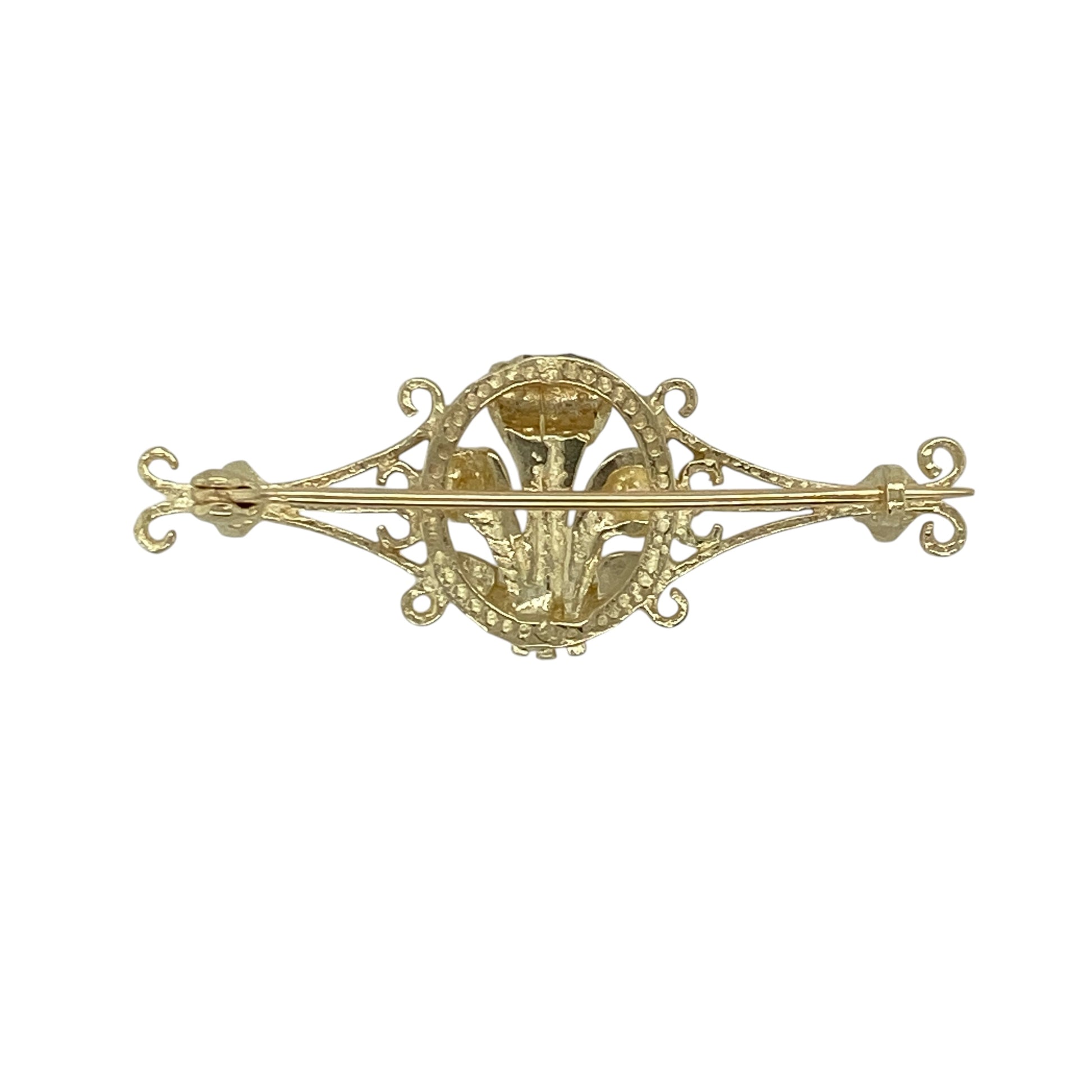 Add a meaningful and eye-catching piece to your jewellery collection with this pre-owned 9ct yellow gold cubic zirconia set Welsh Three Feathers brooch, combining national symbolism with elegant sparkle—perfect for special occasions or as a thoughtful gift.

Design: The brooch features the iconic Welsh Three Feathers motif, symbolising heritage and pride, enhanced with cubic zirconia stones for added brilliance.