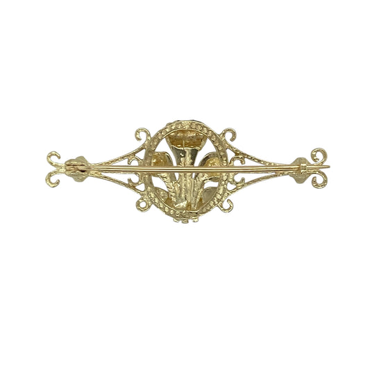 Add a meaningful and eye-catching piece to your jewellery collection with this pre-owned 9ct yellow gold cubic zirconia set Welsh Three Feathers brooch, combining national symbolism with elegant sparkle—perfect for special occasions or as a thoughtful gift.

Design: The brooch features the iconic Welsh Three Feathers motif, symbolising heritage and pride, enhanced with cubic zirconia stones for added brilliance.
