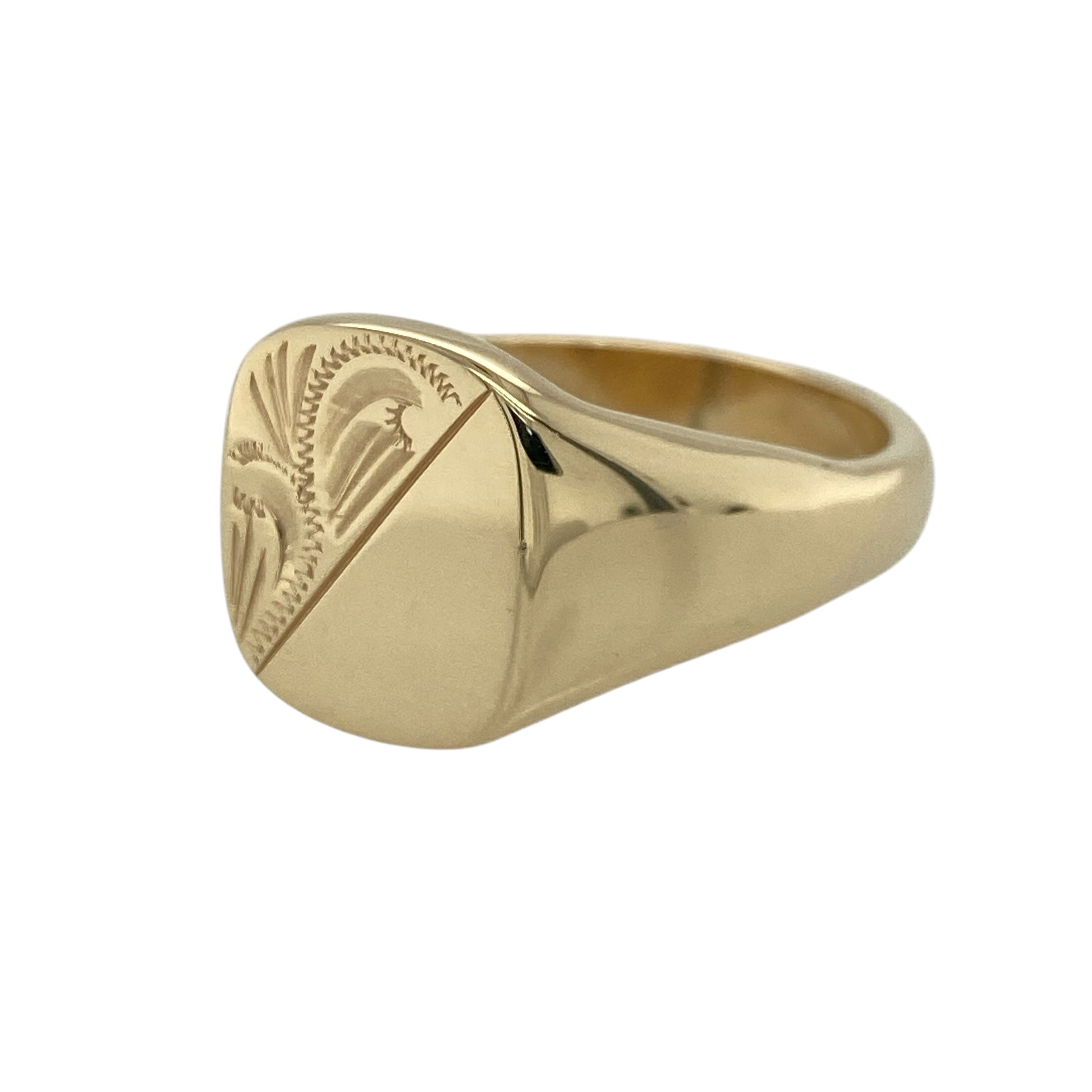 Add a bold and timeless piece to your jewellery collection with this pre-owned 9ct yellow gold patterned rectangle signet ring, combining classic styling with eye-catching detail—perfect for everyday wear or making a statement.

Design: The ring features a traditional rectangular signet face with a patterned finish, creating a strong and distinctive look.
Material: Made from 9-carat yellow gold, it has a polished and textured surface that enhances its warm tone and classic appeal.
