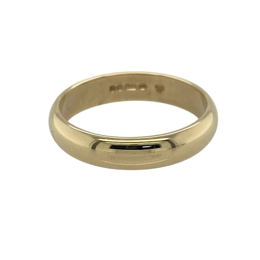 Add a timeless and classic piece to your jewellery collection with this pre-owned 9ct yellow gold 4mm wedding band ring, offering simple elegance with a slightly bolder profile—perfect for everyday wear or as a traditional wedding band.

Design: The ring features a traditional plain band design with a smooth, rounded profile, creating a clean and understated look.
Material: Made from 9-carat yellow gold, it has a polished finish that enhances its warm tone and classic appeal.