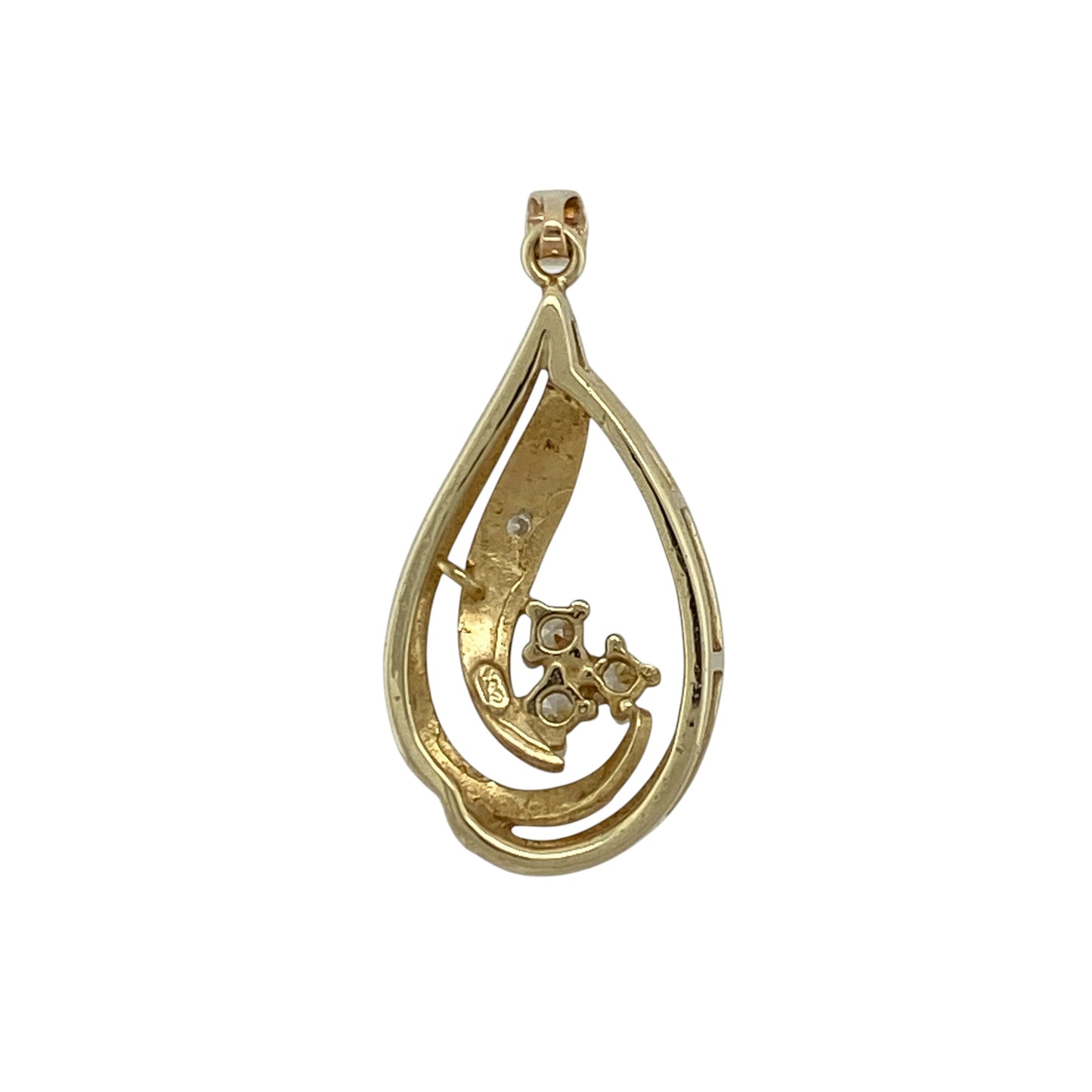 Add a touch of elegance and sparkle to your jewellery collection with this pre-owned 9ct yellow gold cubic zirconia set teardrop pendant, combining classic design with a refined finish—perfect for everyday wear or special occasions.

Design: The pendant features a graceful teardrop shape, set with cubic zirconia stones that create a bright and eye-catching look.
Material: Made from 9-carat yellow gold, it has a polished finish that enhances its warm tone and complements the brilliance of the stones.