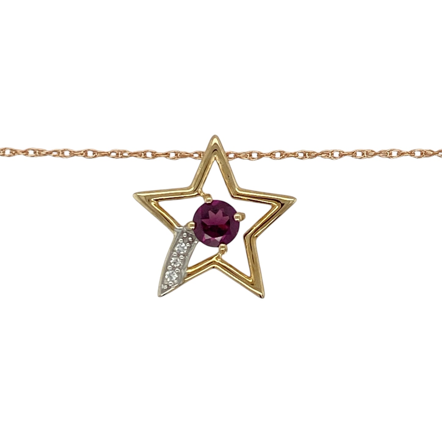 Add a touch of colour and sparkle to your jewellery collection with this pre-owned 9ct yellow gold pink tourmaline and cubic zirconia set star pendant on an 18" rose gold Prince of Wales chain necklace, combining playful design with elegant detail—perfect for everyday wear or special occasions.

Design: The necklace features a star-shaped pendant set with a central pink tourmaline, accented by cubic zirconia for added sparkle, suspended from a Prince of Wales chain for a refined finish.