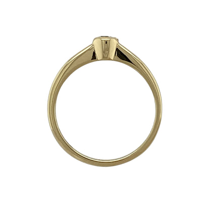 18ct Gold & Diamond Set Solitaire Ring