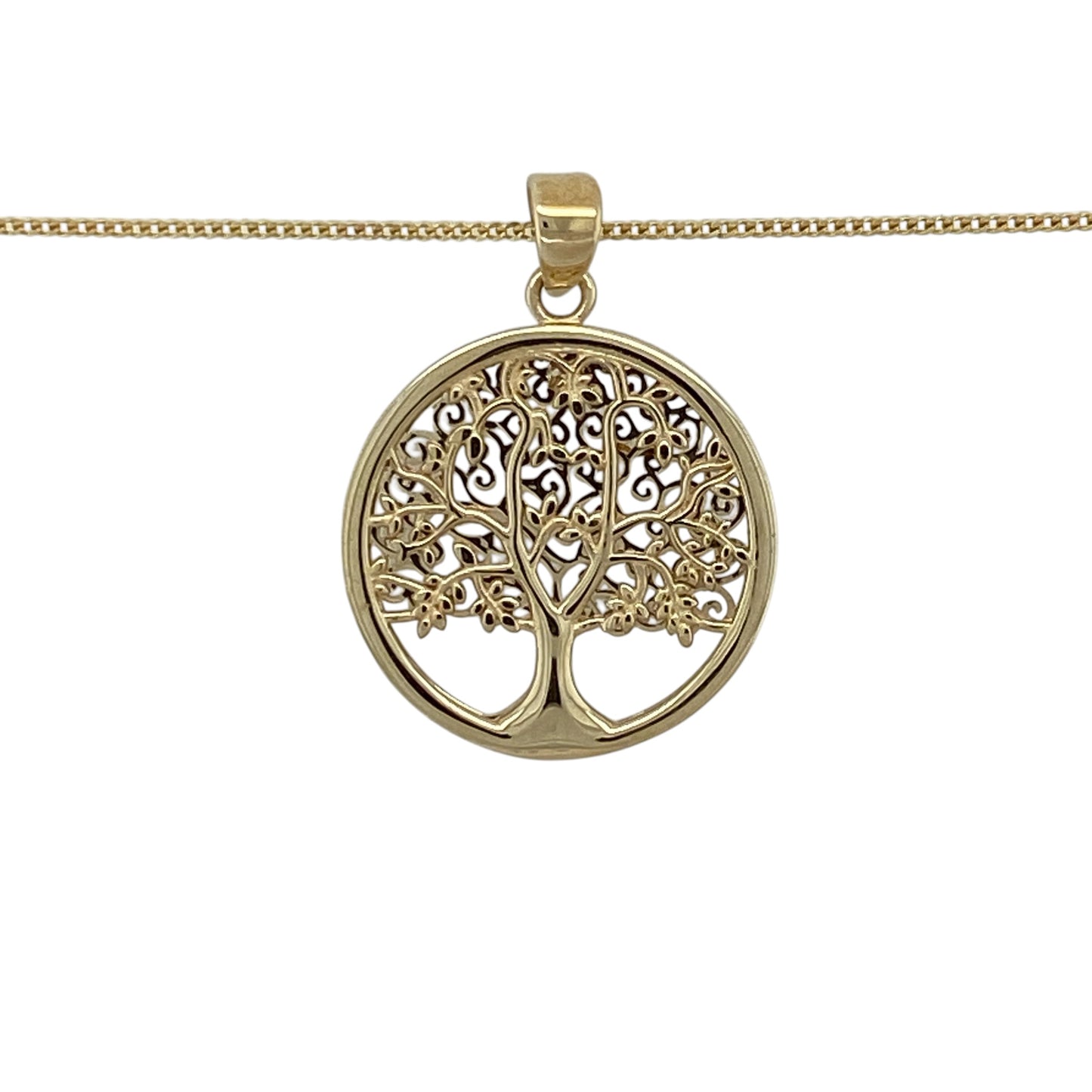 Add a meaningful and stylish touch to your jewellery collection with this pre-owned 9ct yellow gold Tree of Life pendant necklace—an elegant piece symbolising growth, strength, and connection.

Design: This necklace features a beautifully detailed Tree of Life pendant measuring approximately 2.5cm in length including the bail, creating a striking yet refined focal point.
Material: Made from 9-carat yellow gold, the polished finish enhances the intricate design while adding a warm and classic appeal.