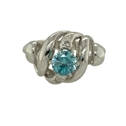 18ct White Gold Diamond & Blue Topaz Set Ring