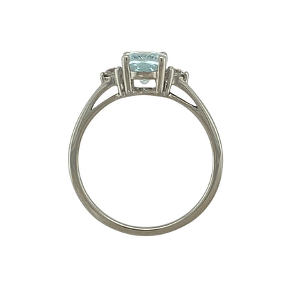 9ct White Gold Diamond & Aquamarine Set Ring