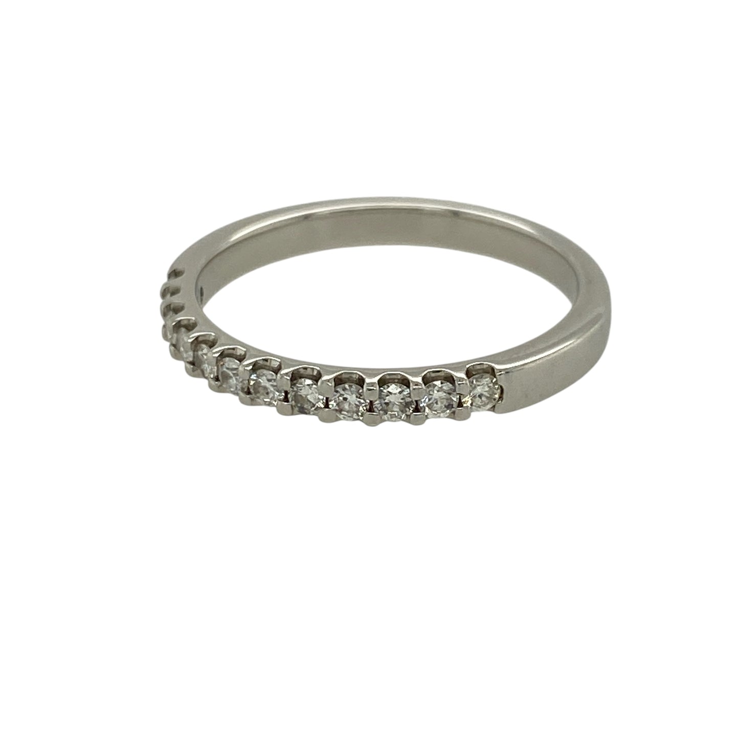 Add refined elegance and subtle sparkle to your jewellery collection with this pre-owned platinum diamond set band ring—an understated and timeless piece perfect for everyday wear or special occasions.

Design: This band ring features a slim 2mm wide front, set with sparkling diamonds that create a delicate and sophisticated look across the finger.
Material: Made from platinum, the polished finish enhances the natural brilliance of the diamonds while offering a sleek and durable finish.