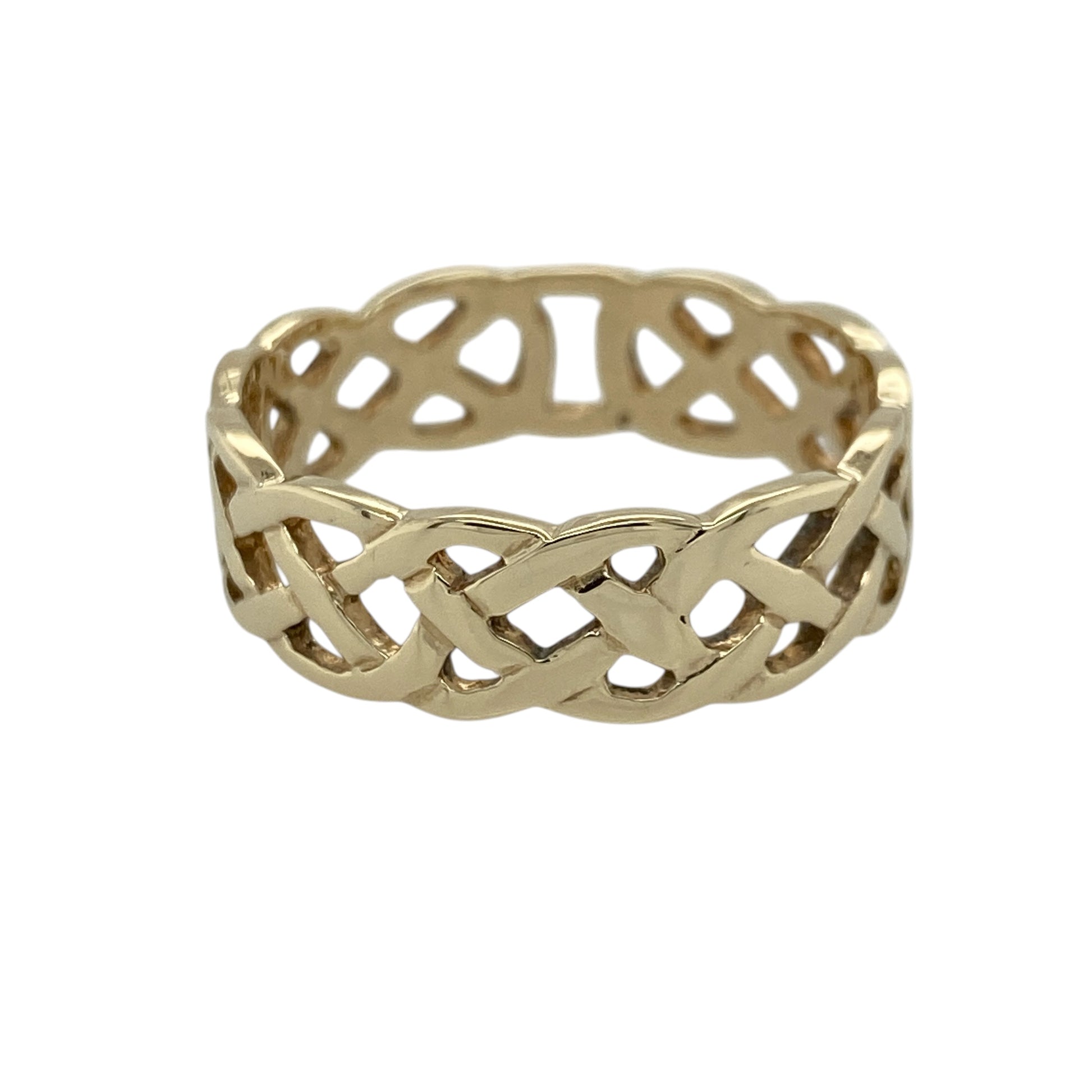 Add heritage-inspired style to your jewellery collection with this pre-owned 9ct yellow gold open Celtic knot band ring—an eye-catching and meaningful piece perfect for everyday wear.

Design: This band ring features an open Celtic knot design across a 7mm wide front, creating an intricate and flowing pattern with a distinctive and decorative finish.
Material: Made from 9-carat yellow gold, the polished finish enhances the detailing while adding a warm and traditional appeal.