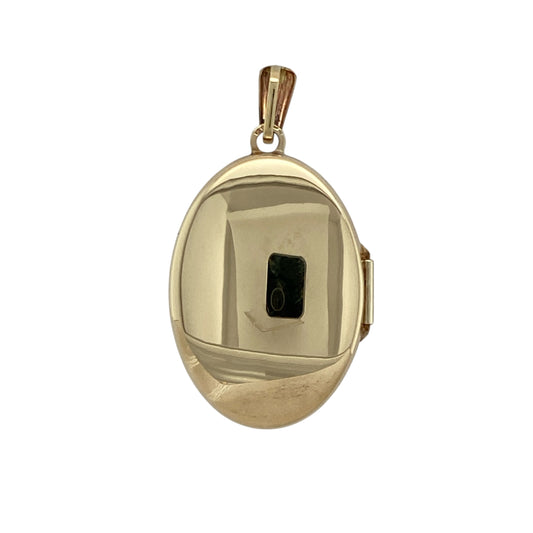Add timeless elegance and sentimental charm to your jewellery collection with this pre-owned 9ct yellow gold patterned oval locket—an eye-catching piece perfect for keeping cherished memories close.

Design: This locket features a classic oval shape with a decorative patterned finish, creating a refined and detailed look that catches the light beautifully.
Material: Made from 9-carat yellow gold, the polished finish enhances the intricate pattern while adding a warm and traditional appeal.