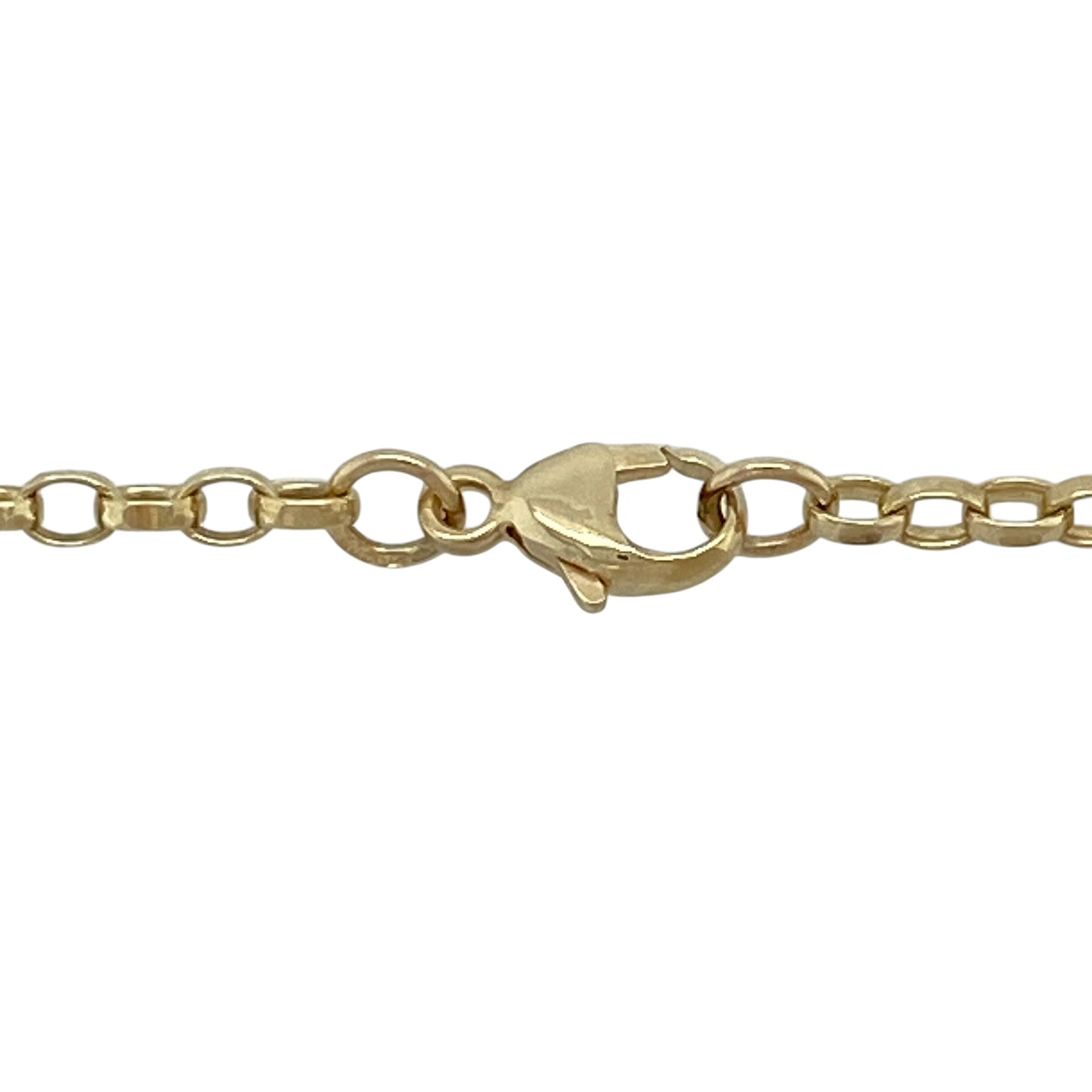 Add a classic and versatile piece to your jewellery collection with this pre-owned 9ct yellow gold belcher chain—perfect for everyday wear or pairing with a pendant.

Design: This 18" chain features traditional belcher links, with uniform round links creating a clean and timeless look. The 2mm width offers a refined and noticeable presence on the neckline.
Material: Made from 9-carat yellow gold, the polished finish enhances the rich golden tone while adding a smooth and elegant shine.