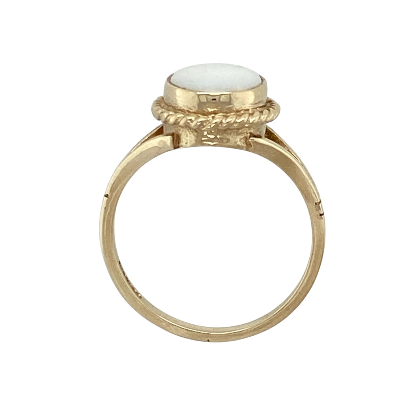 9ct Gold & Opalique Set Oval Ring